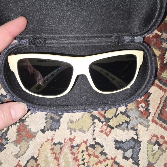 Costa Cream Sunglasses Caye Cy 25 - Picture 1 of 7